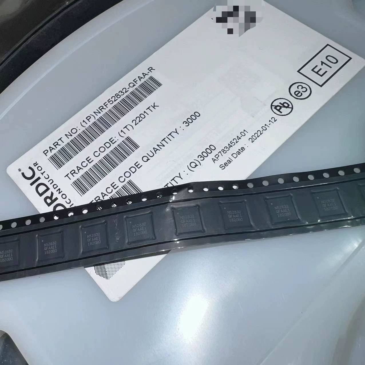 NRF52832-QFAA-R